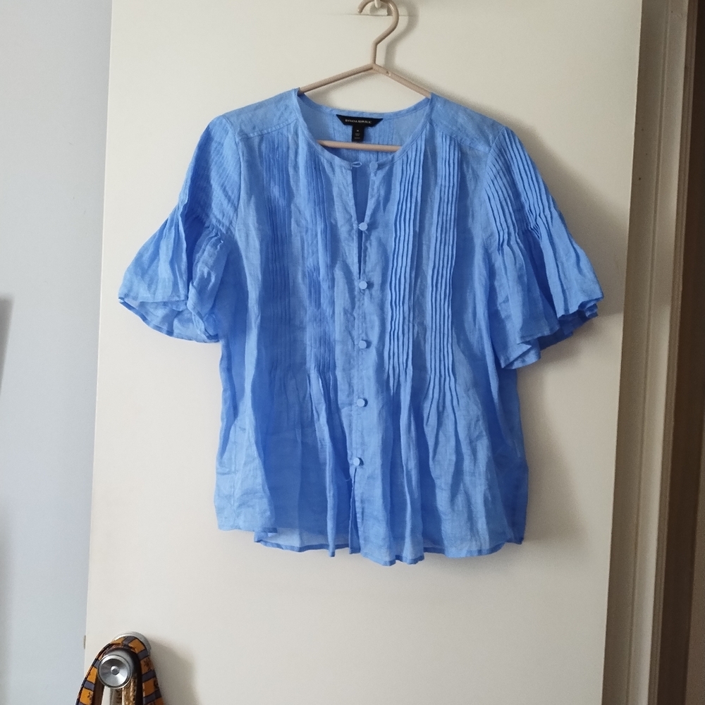 BANANA REPUBLIC Periwinkle Blue Pin Tucked Short Sleeve Blouse M - Picture 8 of 8